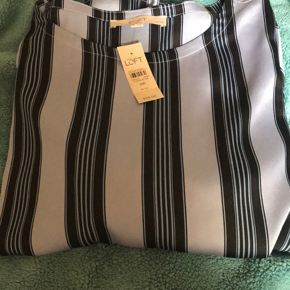 LOFT Blue striped top - Picture 2 of 4
